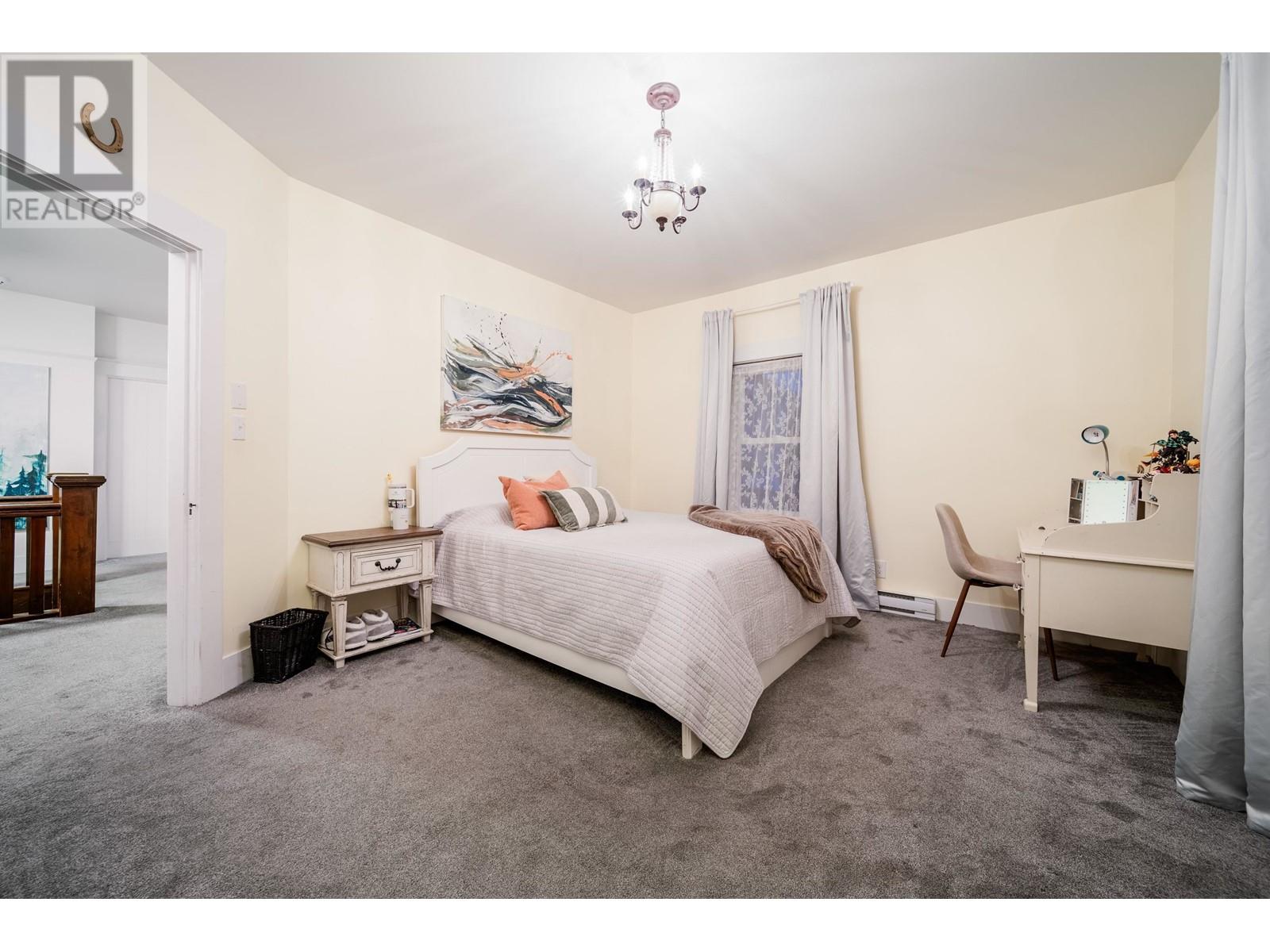 9992 240 Street, Maple Ridge, British Columbia  V2W 1Z9 - Photo 32 - R2966136