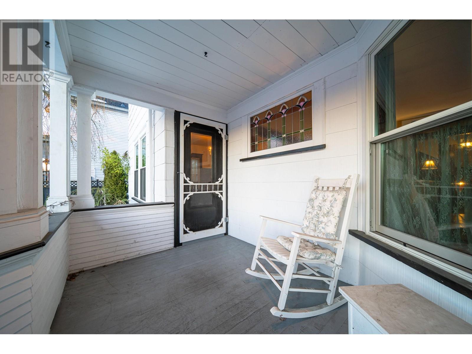 9992 240 Street, Maple Ridge, British Columbia  V2W 1Z9 - Photo 8 - R2966136