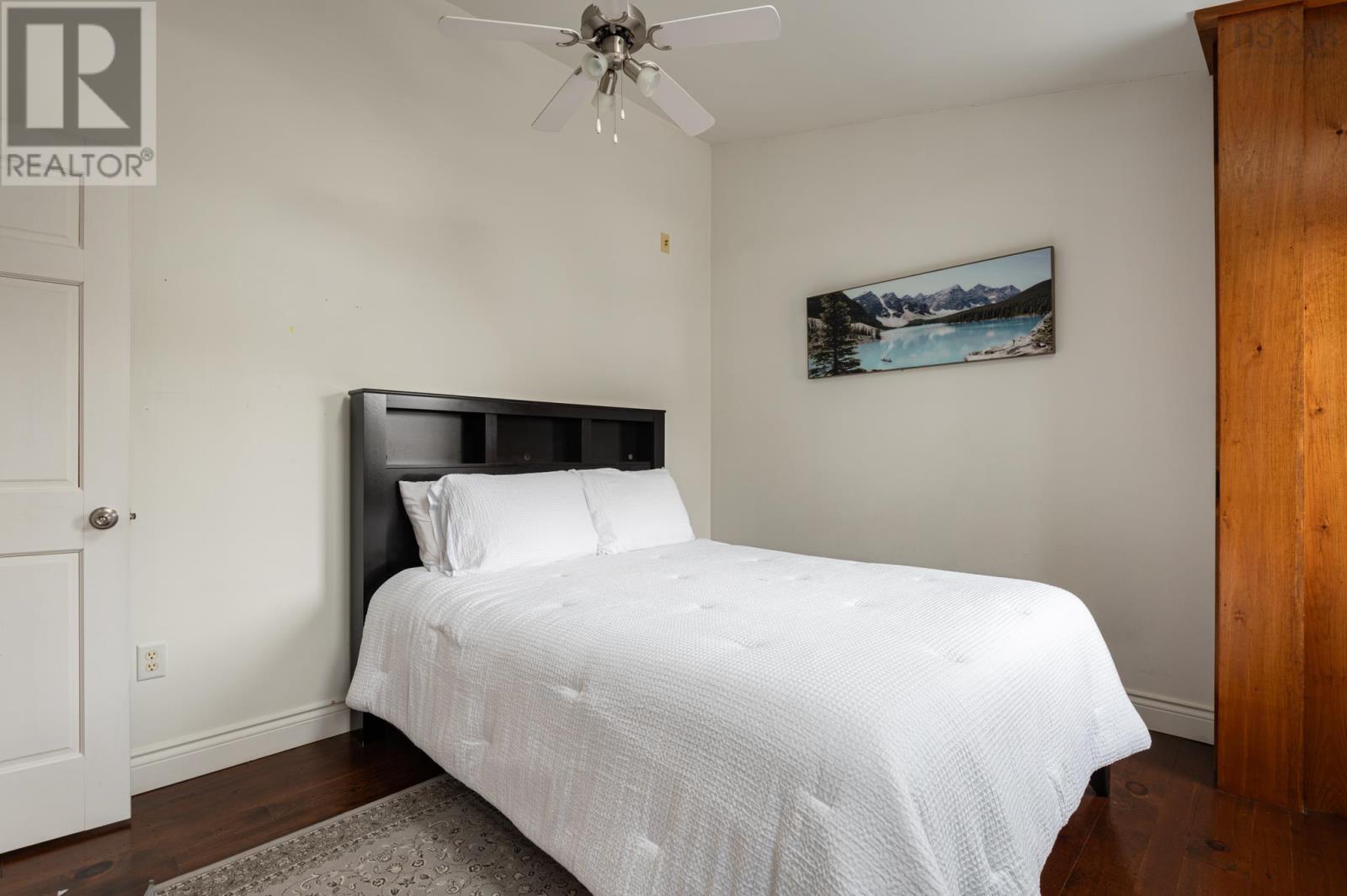 6880 Quinpool Road, Halifax, Nova Scotia  B3L 1C4 - Photo 34 - 202502765