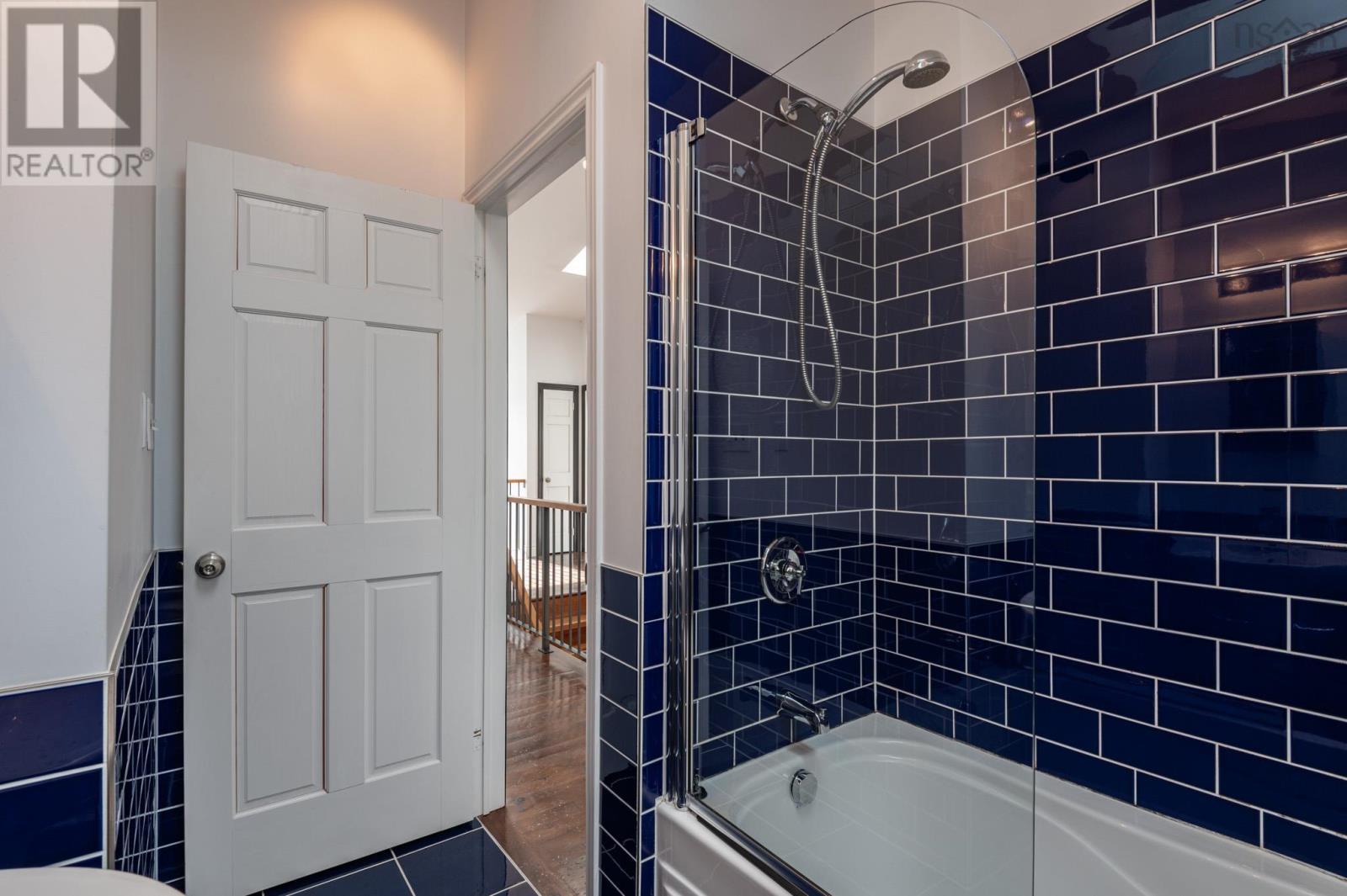 6880 Quinpool Road, Halifax, Nova Scotia  B3L 1C4 - Photo 36 - 202502765