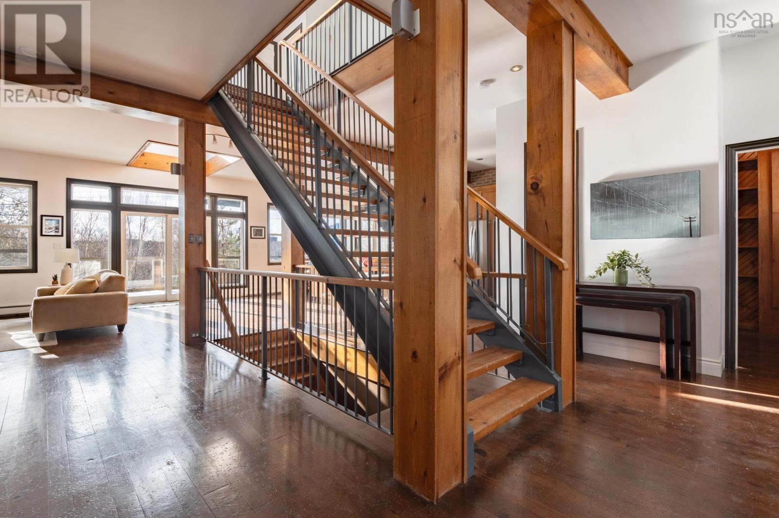 6880 Quinpool Road, Halifax, Nova Scotia  B3L 1C4 - Photo 5 - 202502765