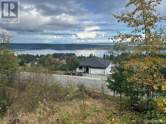 Property at 438 Thetis Dr image 4