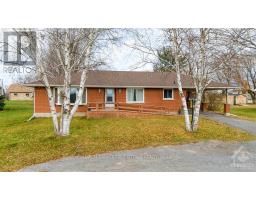 18144 HWY 7, Tay Valley, Ontario