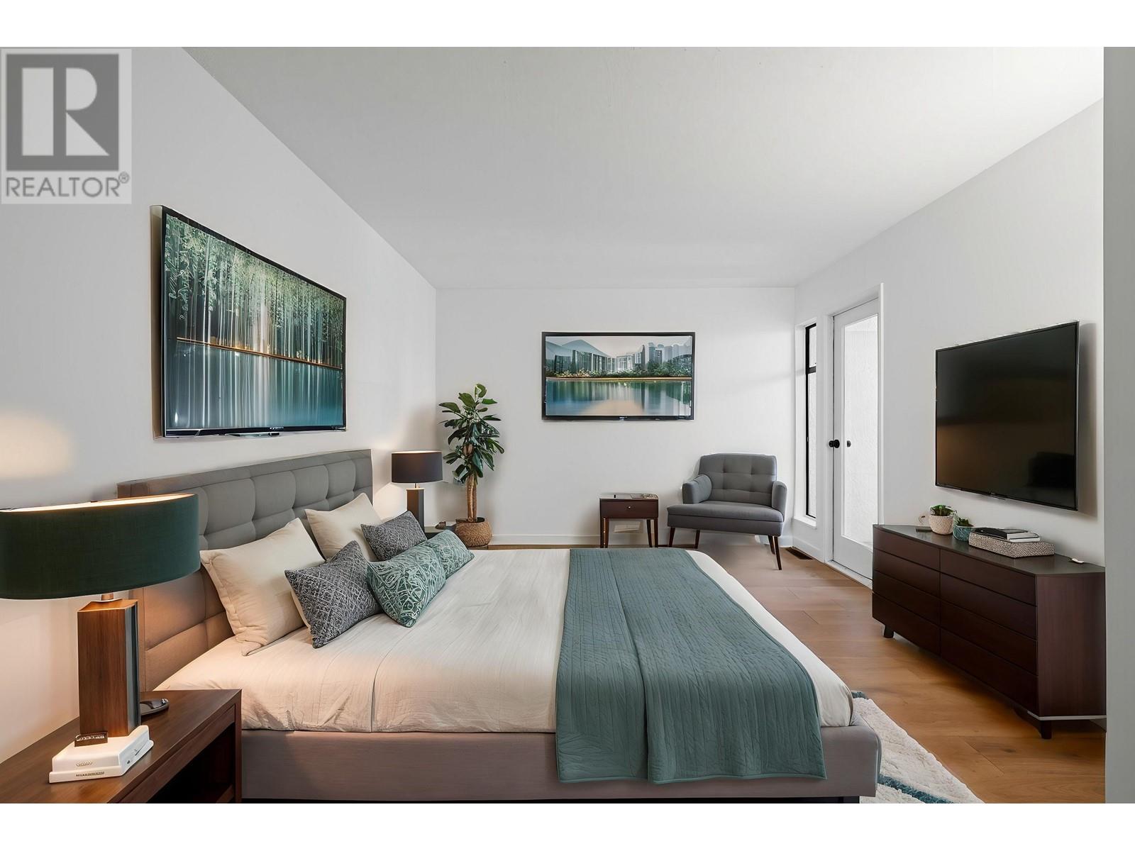 Listing Picture 28 of 39 : 7354 CORONADO DRIVE, Burnaby / 本拿比 - 魯藝地產 Yvonne Lu Group - MLS Medallion Club Member