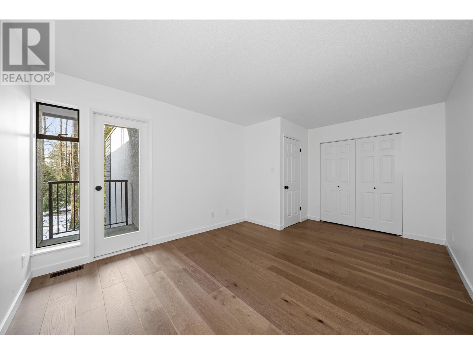 Listing Picture 30 of 39 : 7354 CORONADO DRIVE, Burnaby / 本拿比 - 魯藝地產 Yvonne Lu Group - MLS Medallion Club Member