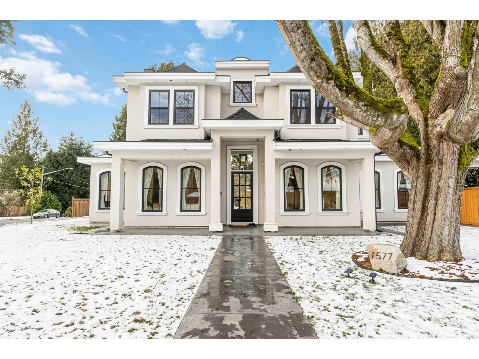 Property at 1577 131 STREET image 1