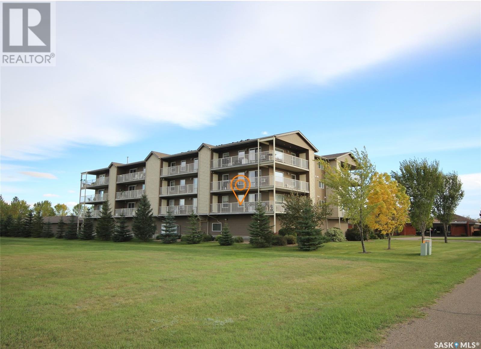 204 2 18th Street E, Battleford, Saskatchewan  S0M 0E0 - Photo 2 - SK995808