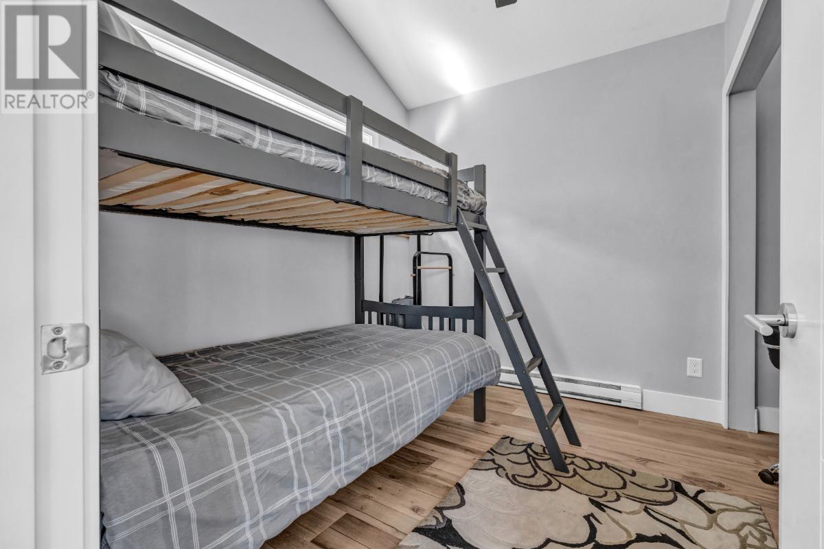 Listing Picture 25 of 37 : 1391 E 35TH AVENUE, Vancouver / 溫哥華 - 魯藝地產 Yvonne Lu Group - MLS Medallion Club Member