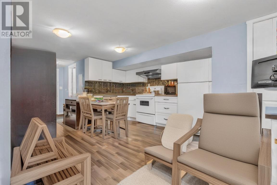 Listing Picture 29 of 37 : 1391 E 35TH AVENUE, Vancouver / 溫哥華 - 魯藝地產 Yvonne Lu Group - MLS Medallion Club Member