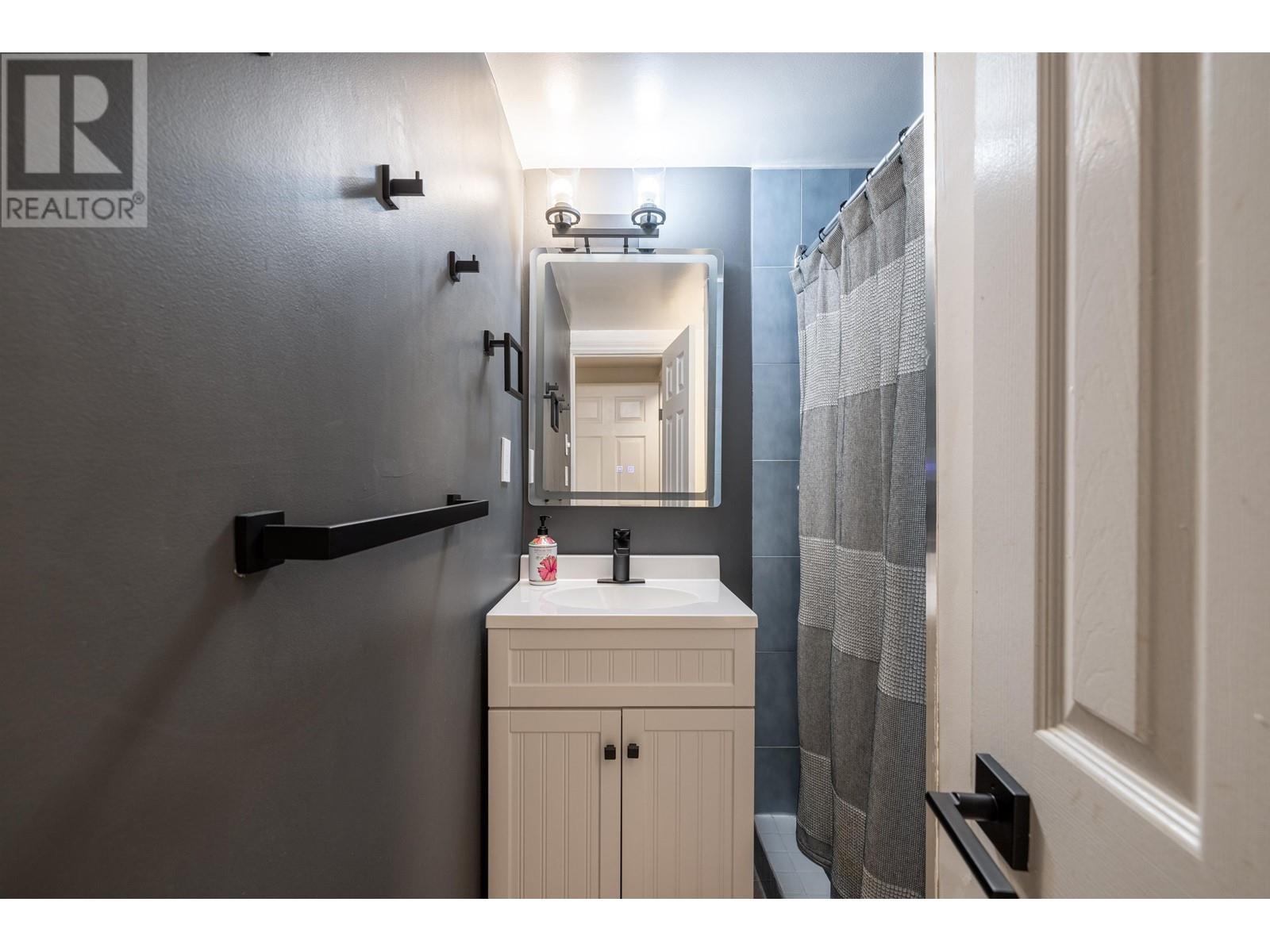 4343 W 11th Avenue, Vancouver, British Columbia  V6R 2L9 - Photo 39 - R2966181