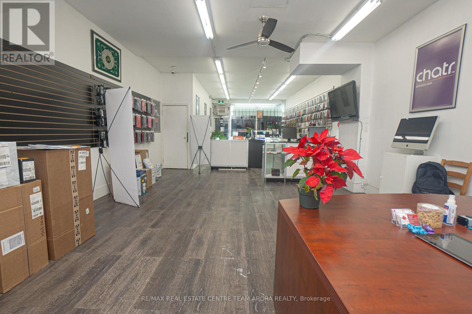 1563 Eglinton Avenue W, Toronto (Oakwood Village), Ontario  M6E 2G9 - Photo 4 - C11969714