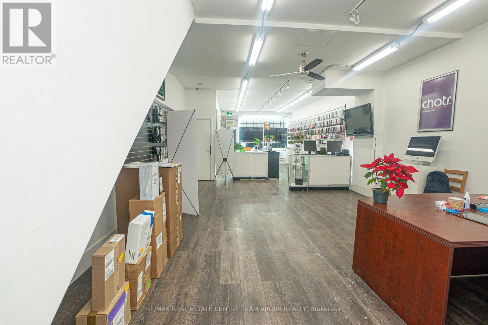 1563 Eglinton Avenue W, Toronto (Oakwood Village), Ontario  M6E 2G9 - Photo 6 - C11969714