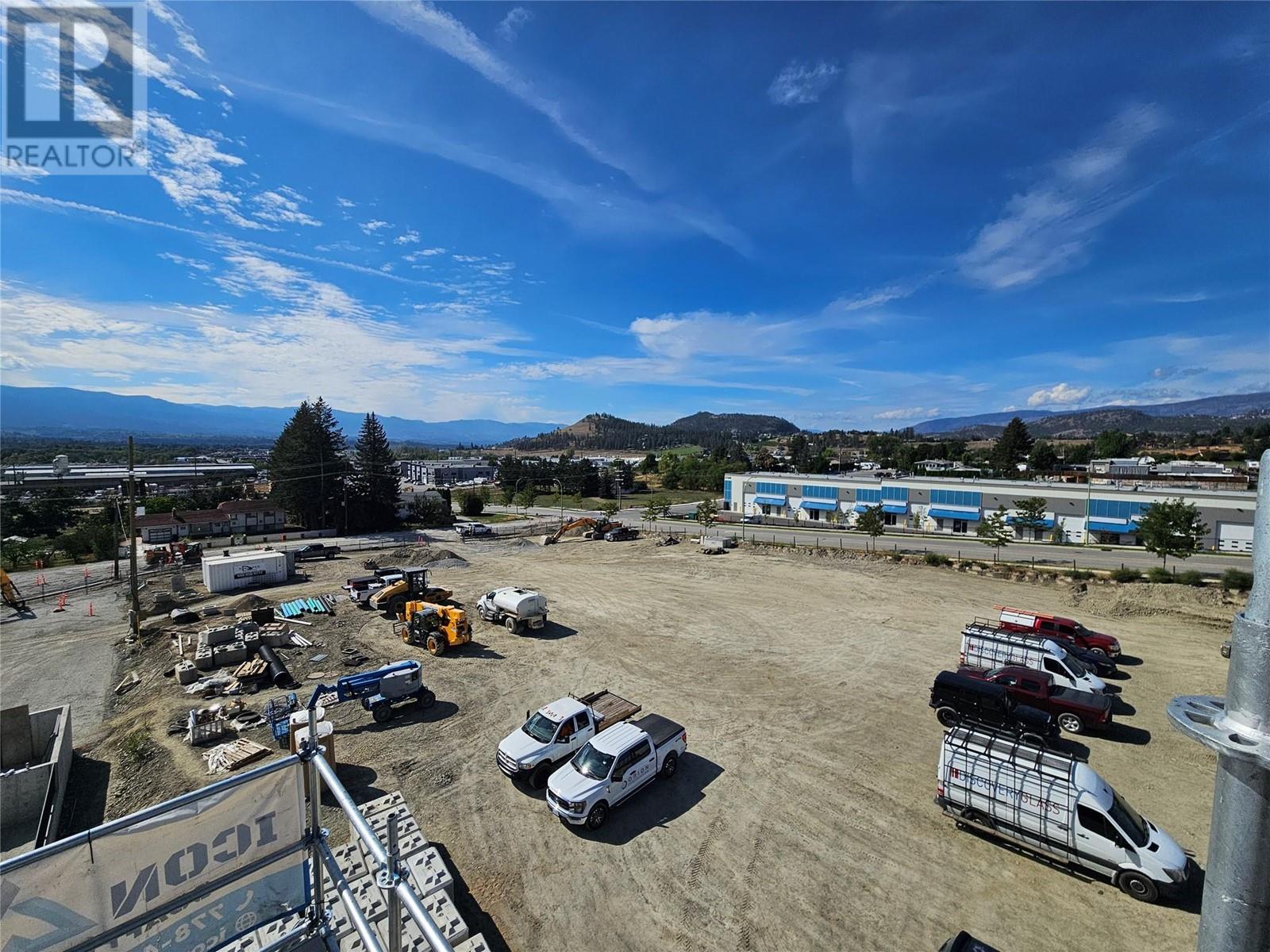 3226 Appaloosa Road, Kelowna, British Columbia  V1V 2G9 - Photo 2 - 10335237