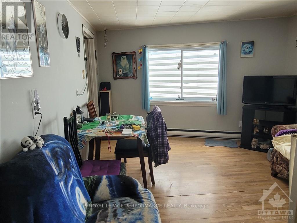 385-387 Regent Street, Hawkesbury, Ontario  K6A 1G1 - Photo 16 - X9515951