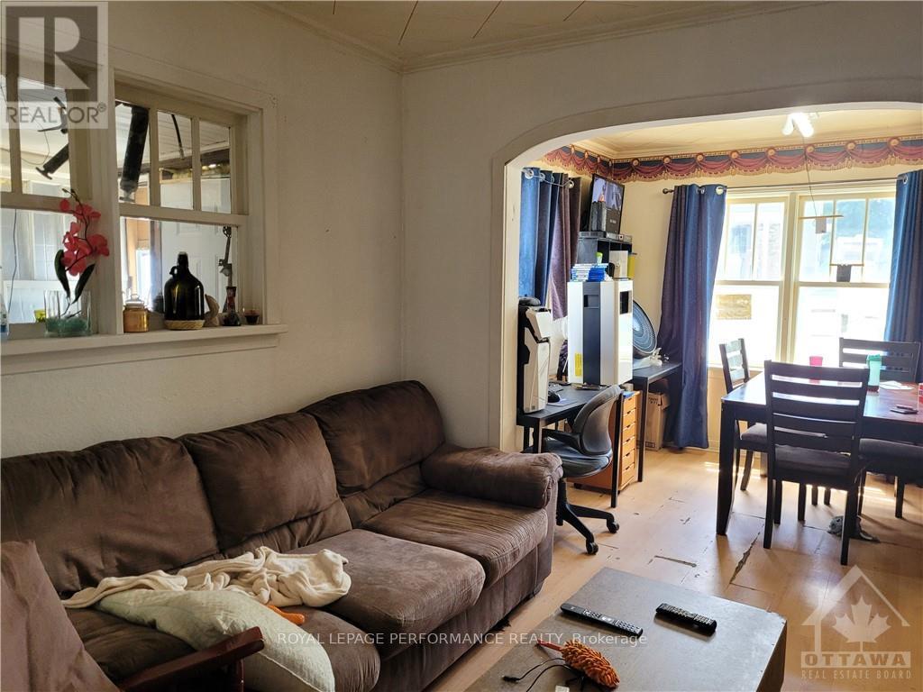 385-387 Regent Street, Hawkesbury, Ontario  K6A 1G1 - Photo 6 - X9515951