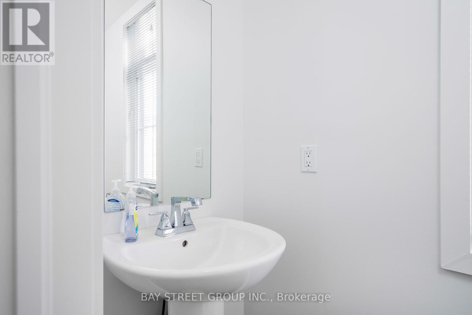 142 Yellow Birch Crescent, Blue Mountains, Ontario  L9Y 0R4 - Photo 17 - X11969785