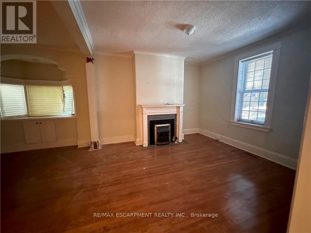 Property at 13 AUGUSTA STREET image 3