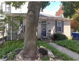 13 AUGUSTA STREET, Hamilton, Ontario