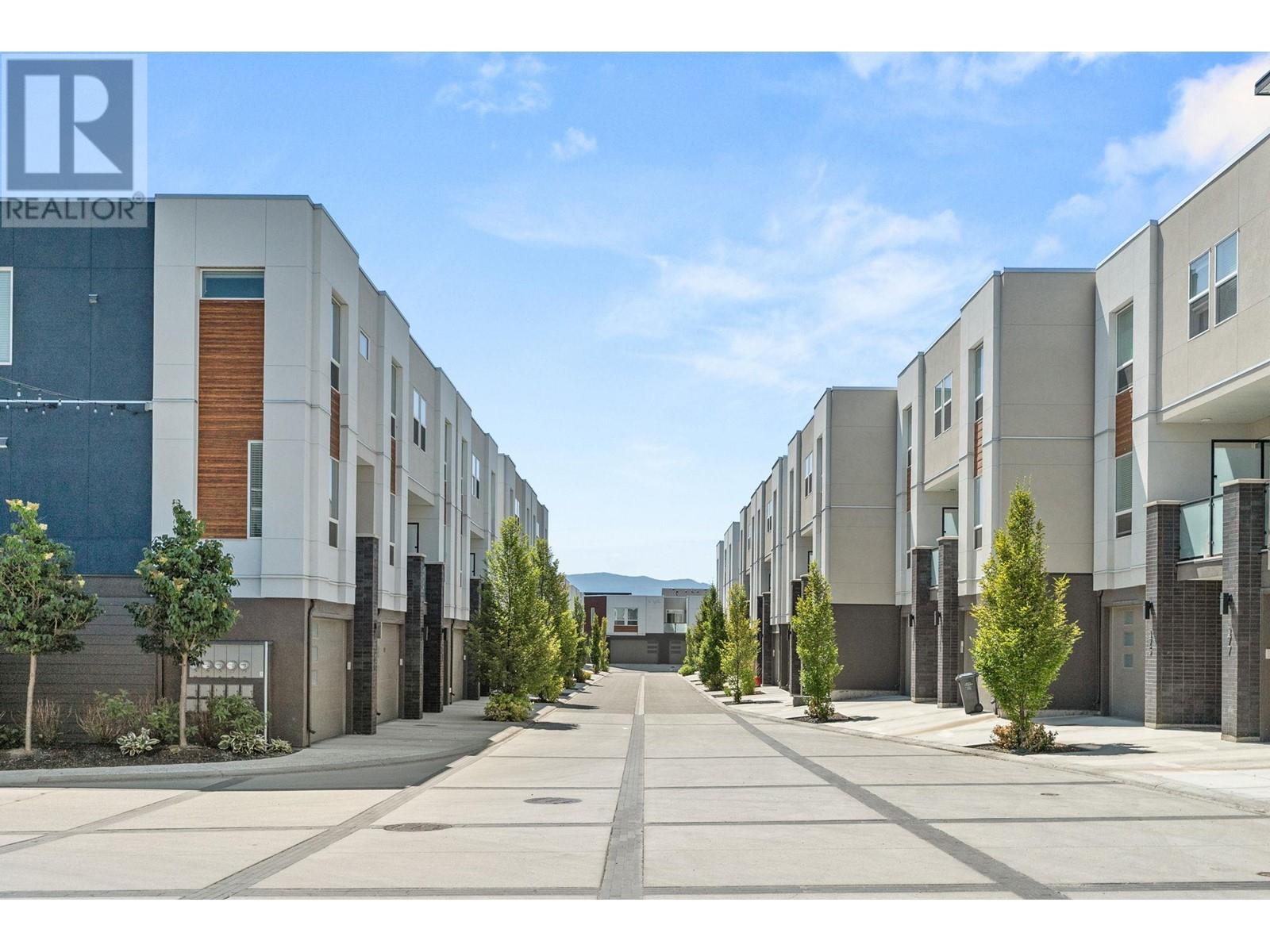 Property at 610 Academy Way Unit# 26 image 1