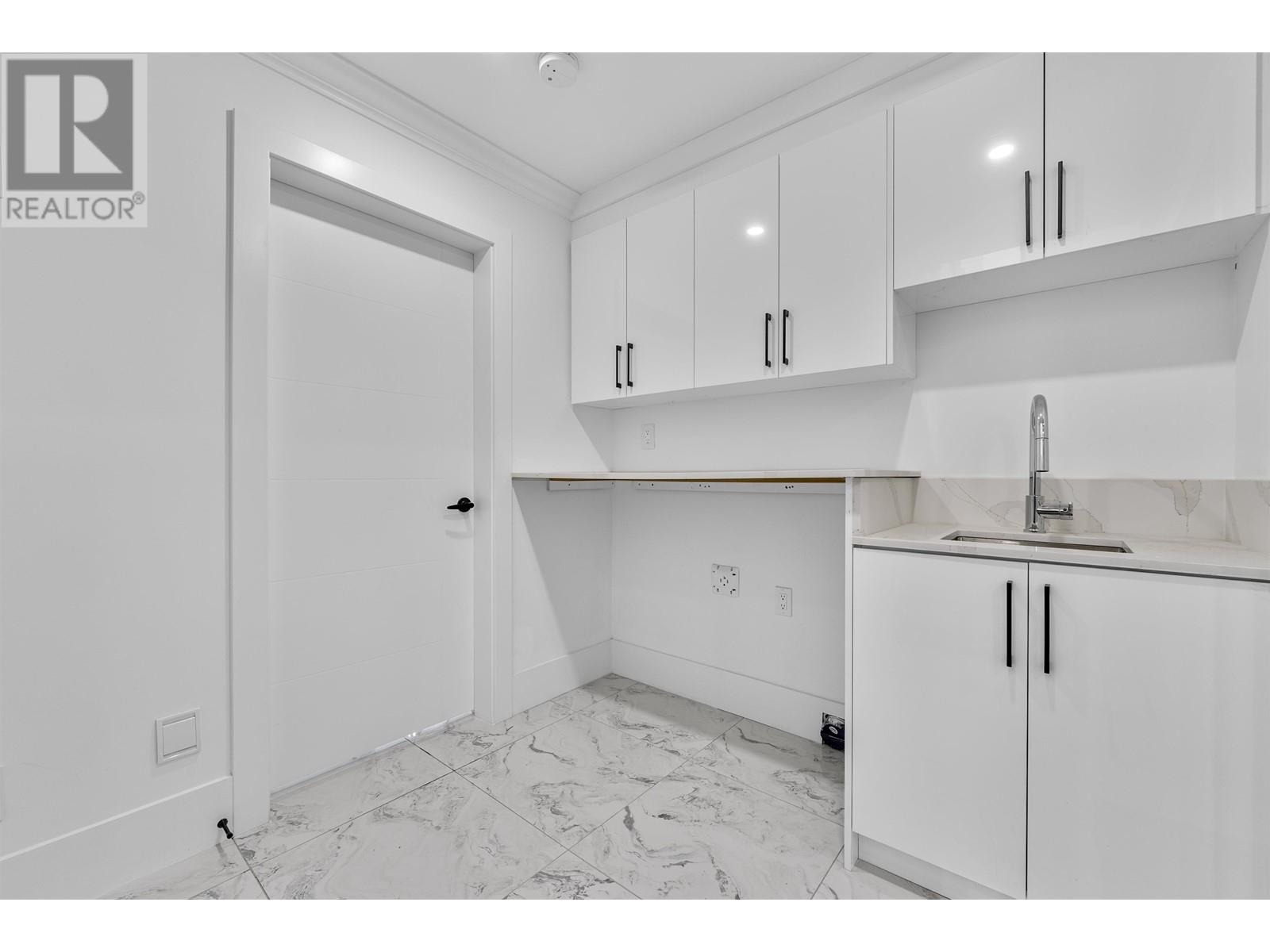 4527 Clinton Street, Burnaby, British Columbia  V5J 2K6 - Photo 23 - R2966047