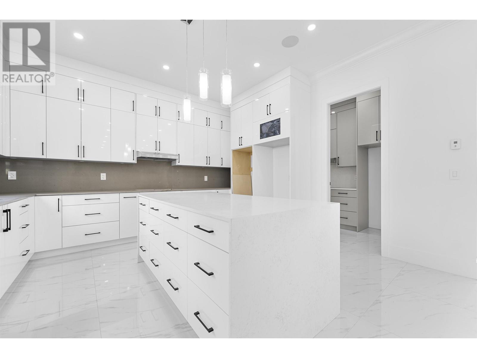 4527 Clinton Street, Burnaby, British Columbia  V5J 2K6 - Photo 11 - R2966047