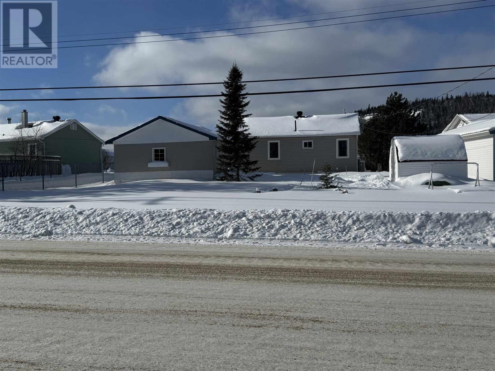 21 Heron Dr, Manitouwadge, Ontario  P0T 2C0 - Photo 44 - TB250281