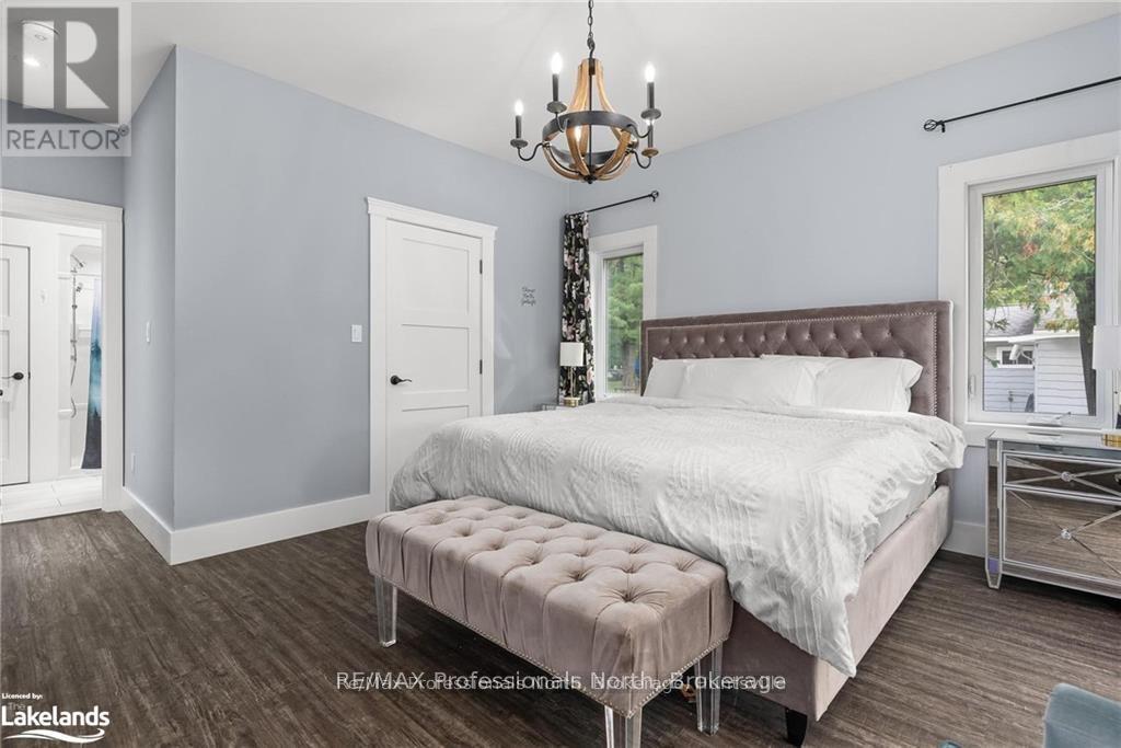 379 Santas Village Road W, Bracebridge, Ontario  P1H 1W8 - Photo 10 - X11969956