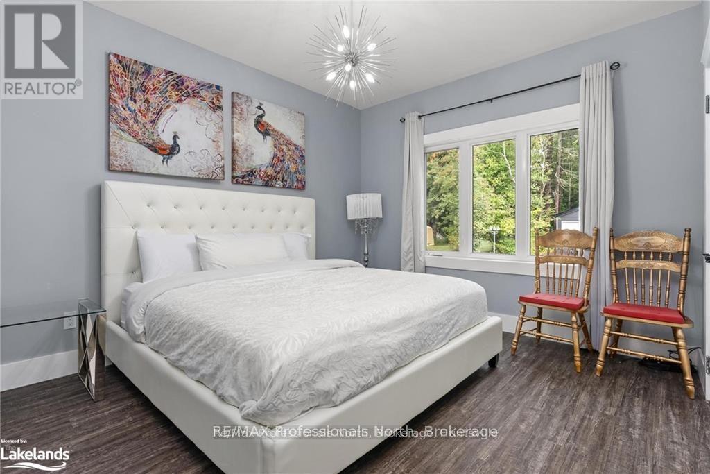379 Santas Village Road W, Bracebridge, Ontario  P1H 1W8 - Photo 25 - X11969956