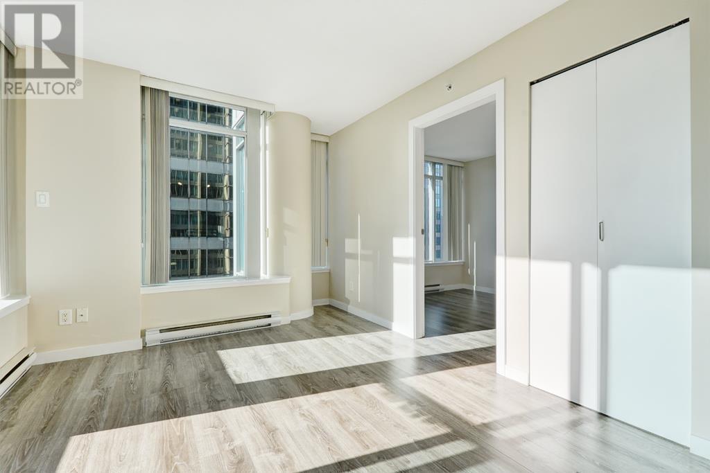 1105 610 Granville Street, Vancouver, British Columbia  V6C 3J3 - Photo 2 - R2966147