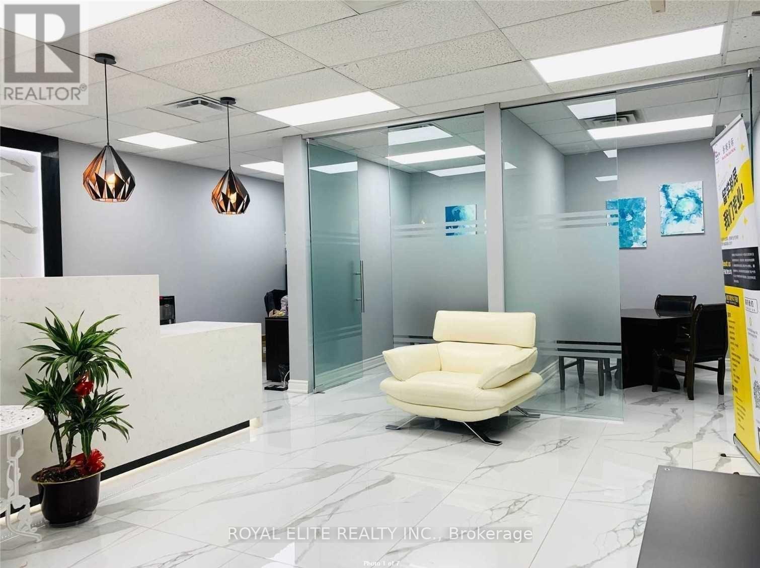 207 - 7050 WOODBINE AVENUE, Markham, Ontario