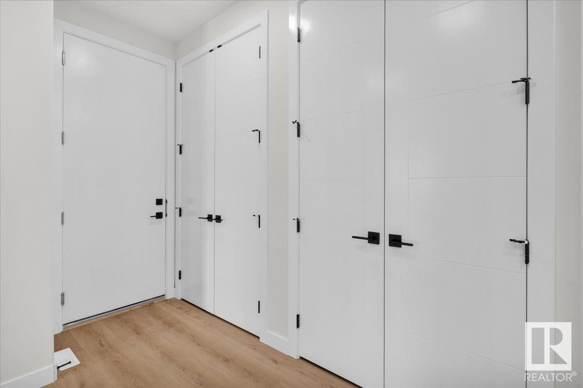 Property at 7007 169 AV NW image 3
