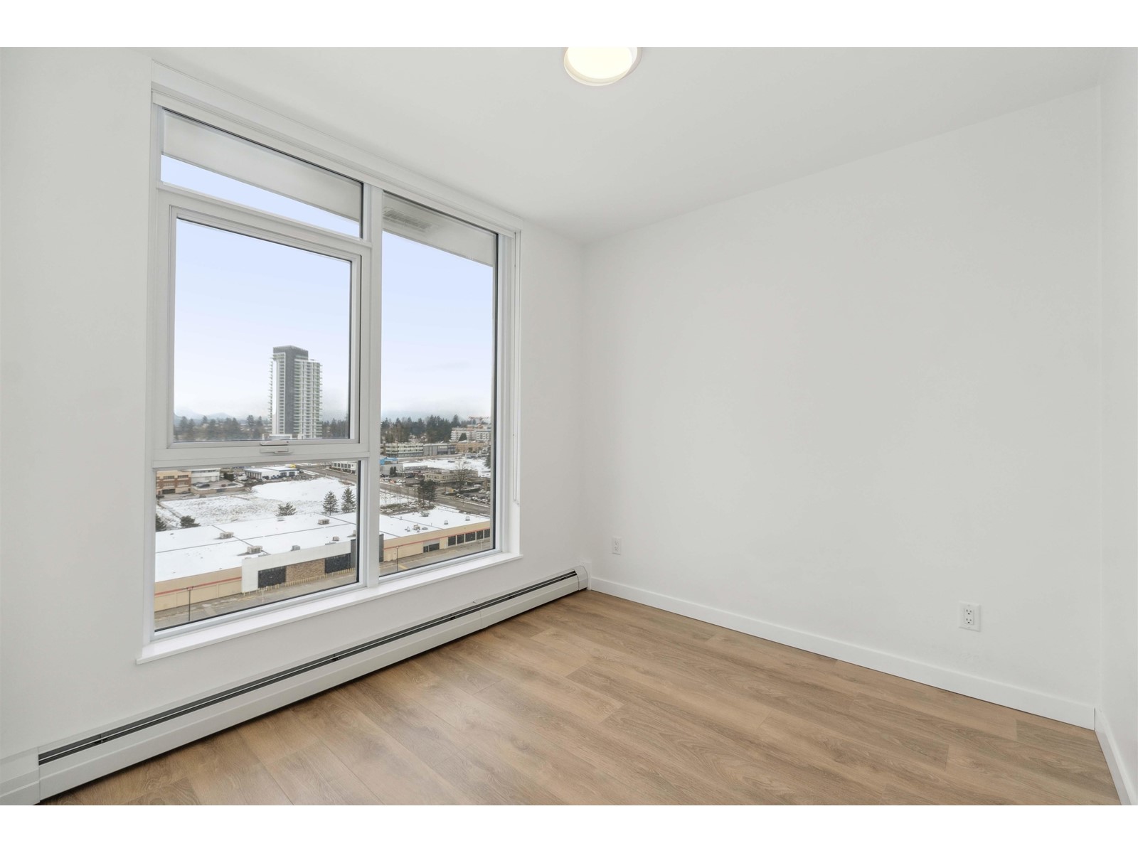 1411 13685 102 Avenue, Surrey, British Columbia  V3T 0S2 - Photo 11 - R2965133