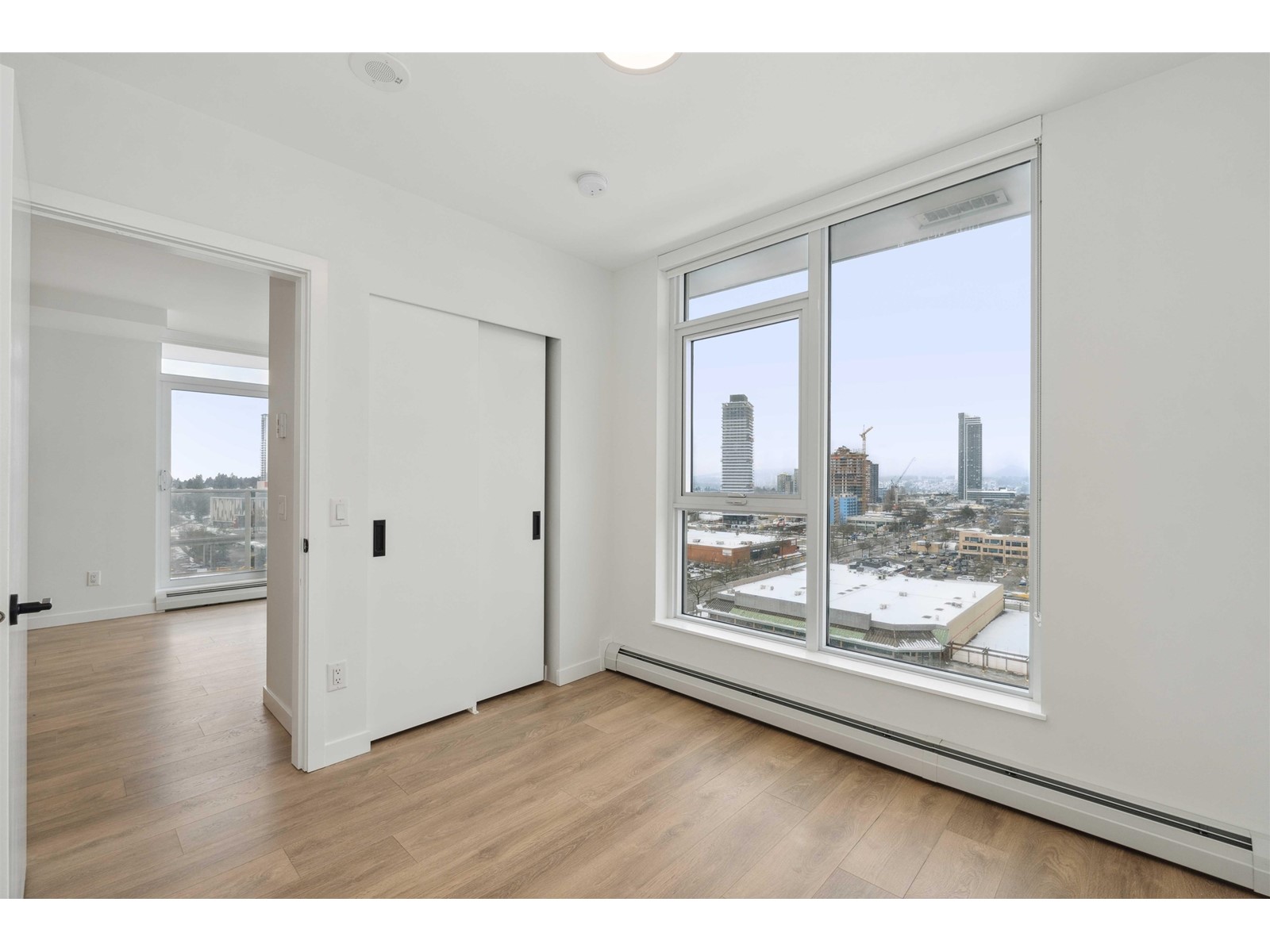 1411 13685 102 Avenue, Surrey, British Columbia  V3T 0S2 - Photo 12 - R2965133
