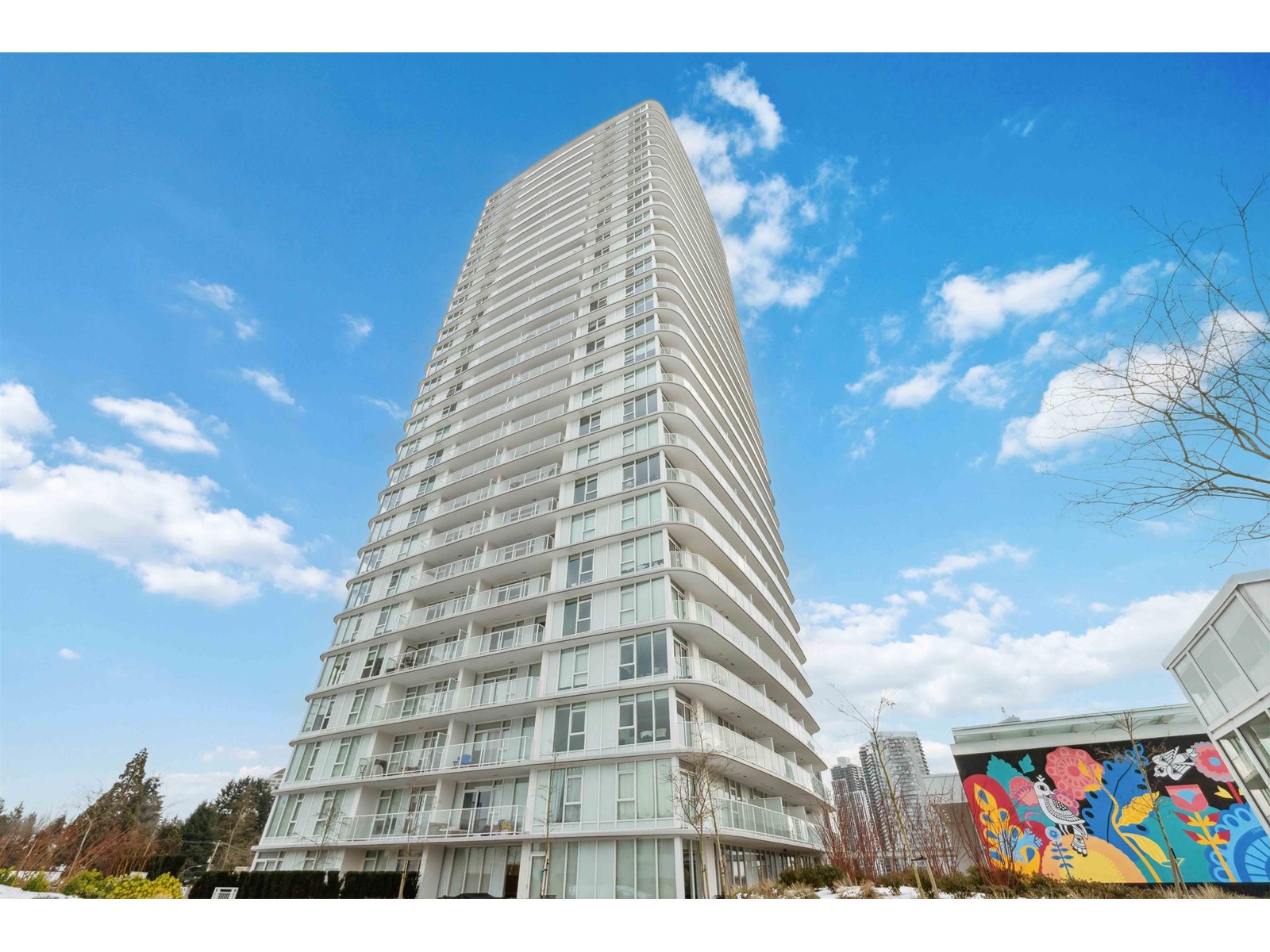 1411 13685 102 Avenue, Surrey, British Columbia  V3T 0S2 - Photo 2 - R2965133