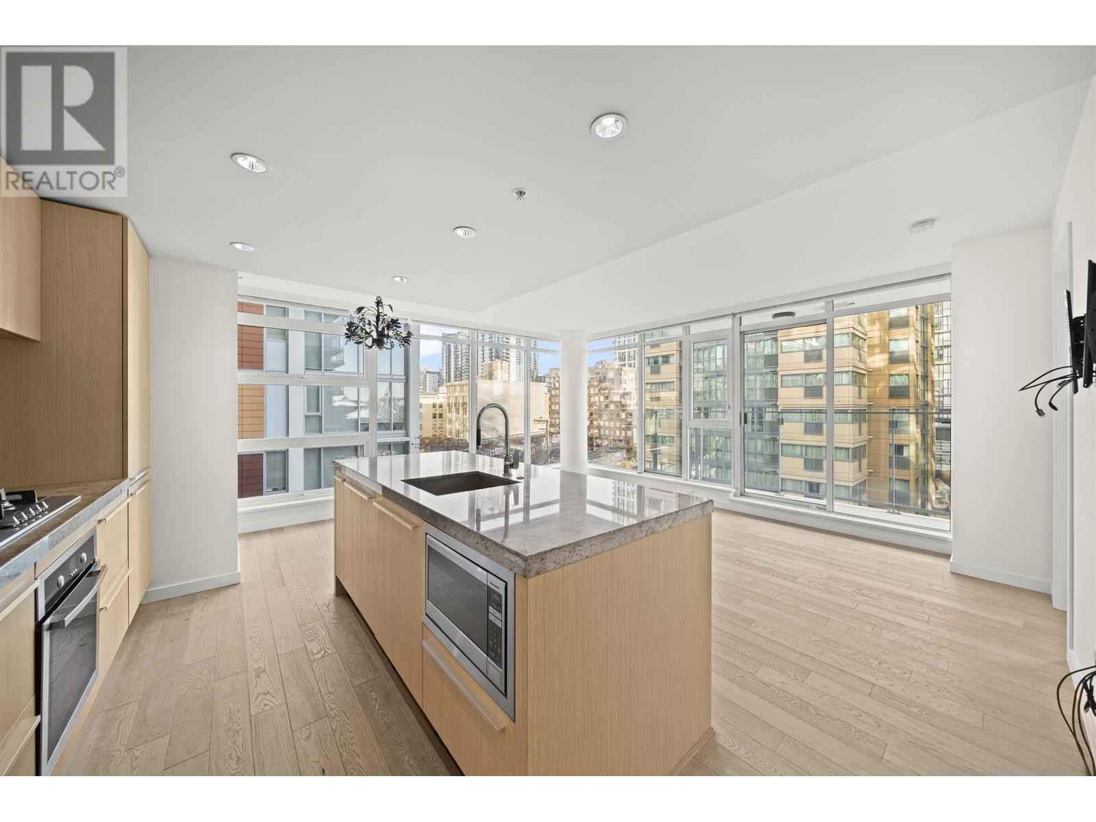 608 1351 Continental Street, Vancouver, British Columbia  V6Z 0C6 - Photo 3 - R2966196