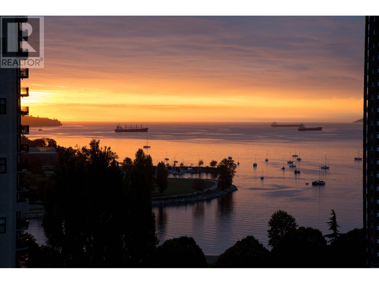 Listing Picture 27 of 29 : 1205 1003 PACIFIC STREET, Vancouver / 溫哥華 - 魯藝地產 Yvonne Lu Group - MLS Medallion Club Member