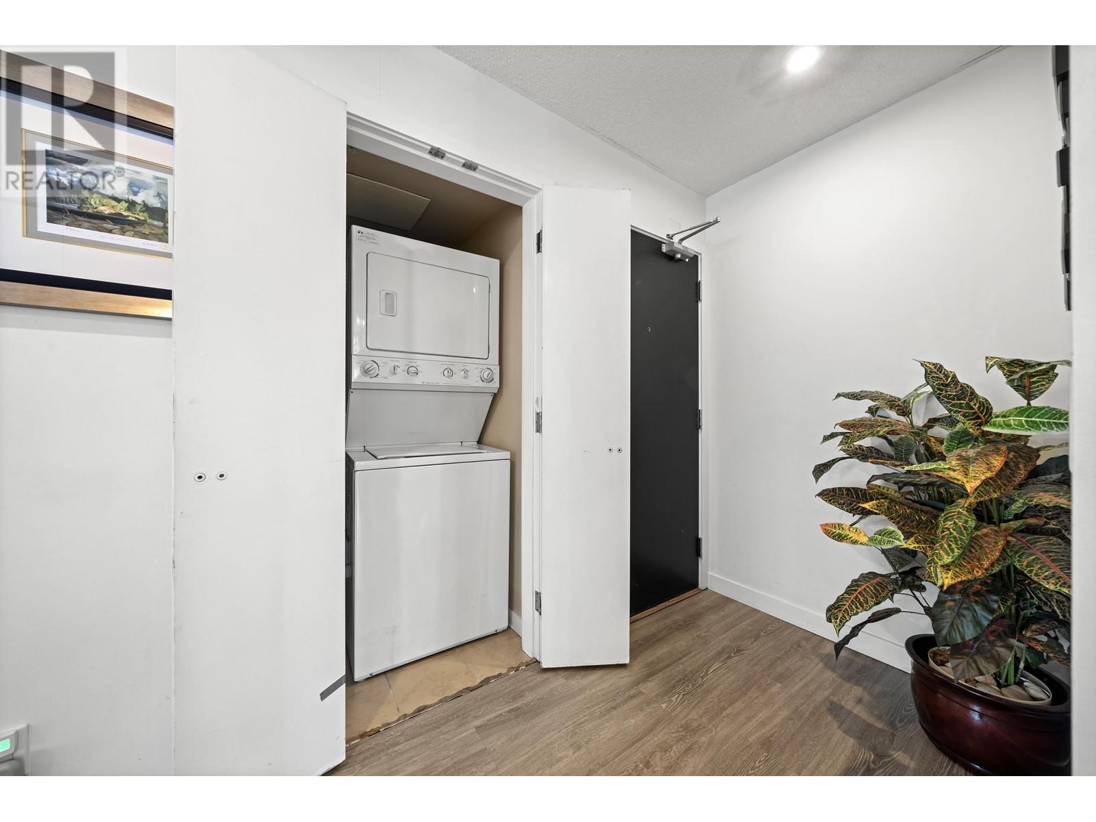 1703 188 Keefer Place, Vancouver, British Columbia  V6B 0J1 - Photo 18 - R2966210