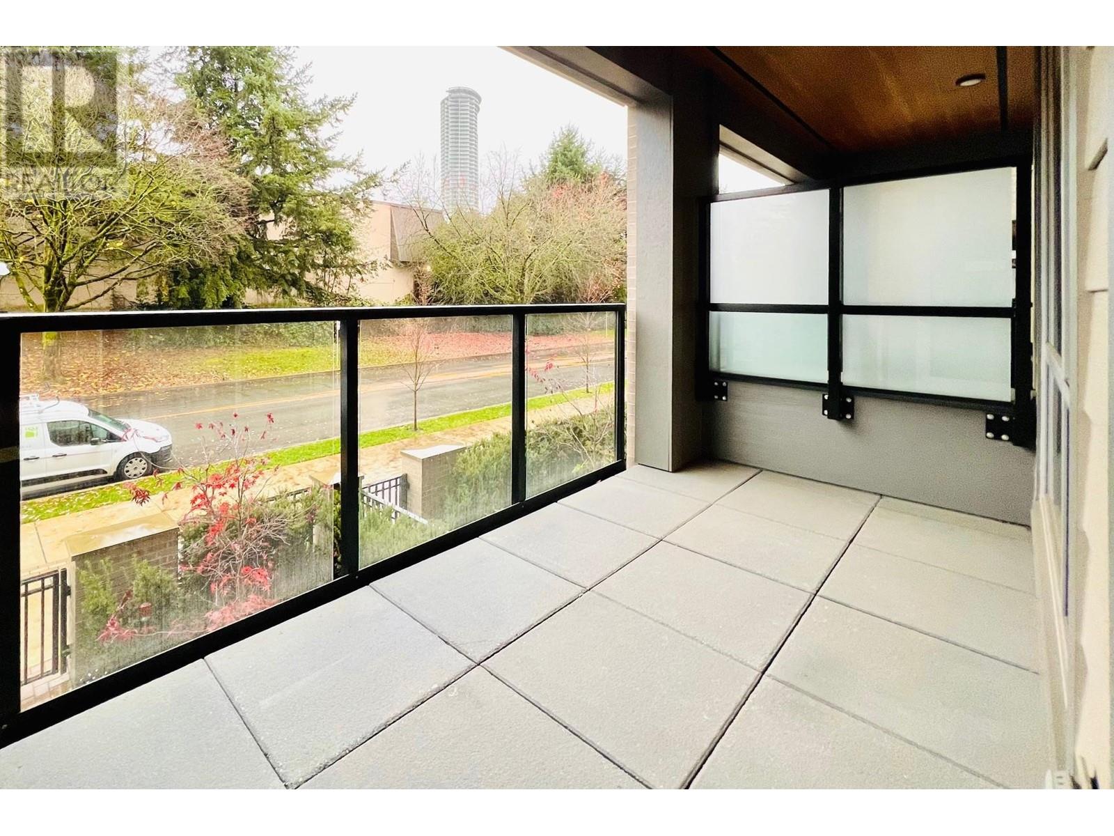 209 7588 16th Street, Burnaby, British Columbia  V3N 0H8 - Photo 18 - R2966238