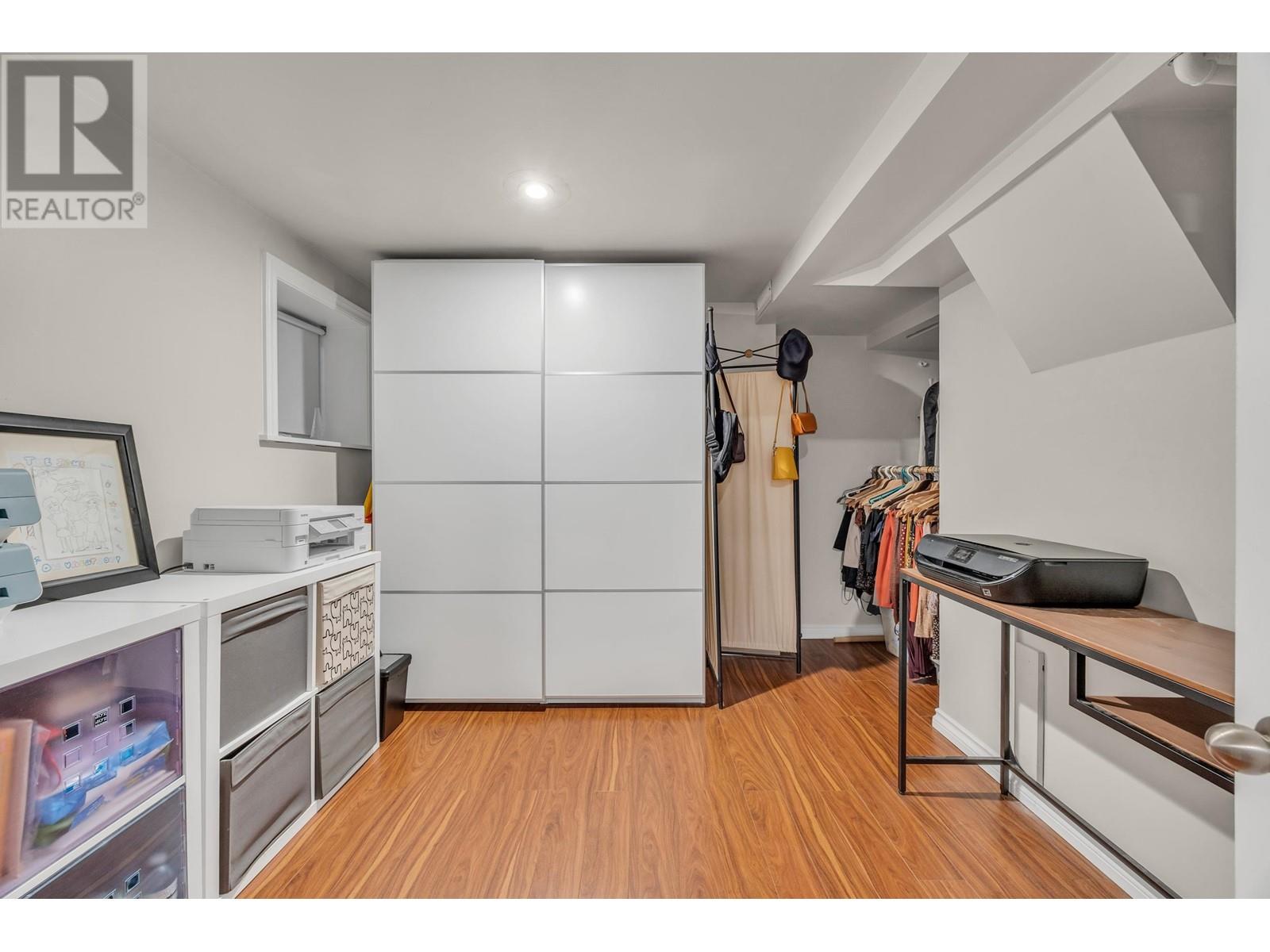 1217 E 12th Avenue, Vancouver, British Columbia  V5T 2J8 - Photo 17 - R2966205