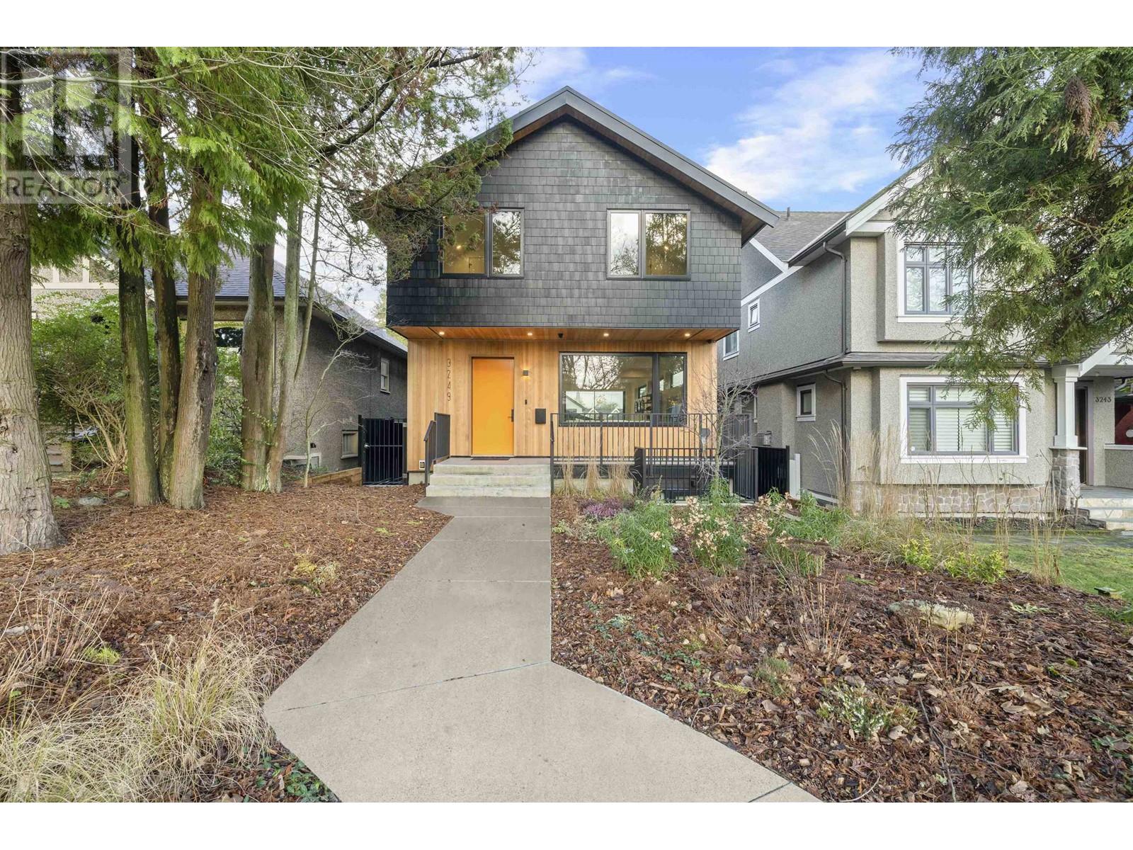 Listing Picture 38 of 40 : 3249 W 33RD AVENUE, Vancouver / 溫哥華 - 魯藝地產 Yvonne Lu Group - MLS Medallion Club Member