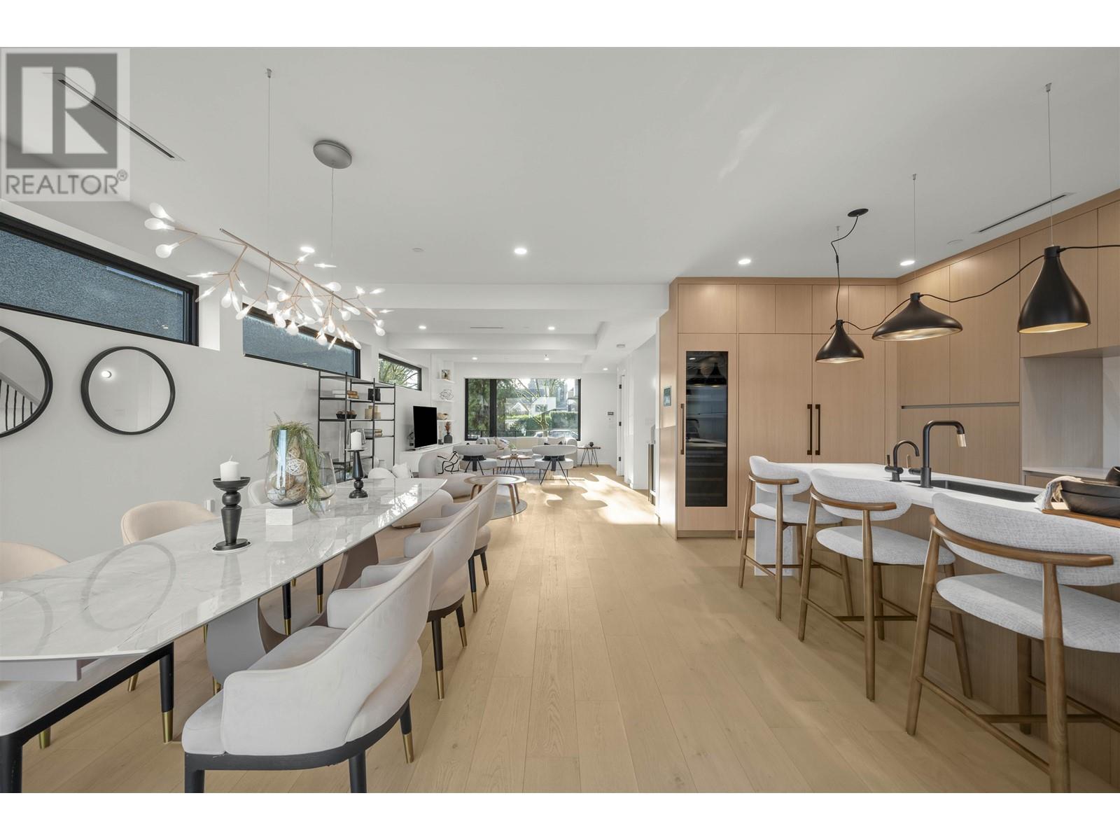 Listing Picture 5 of 40 : 3249 W 33RD AVENUE, Vancouver / 溫哥華 - 魯藝地產 Yvonne Lu Group - MLS Medallion Club Member