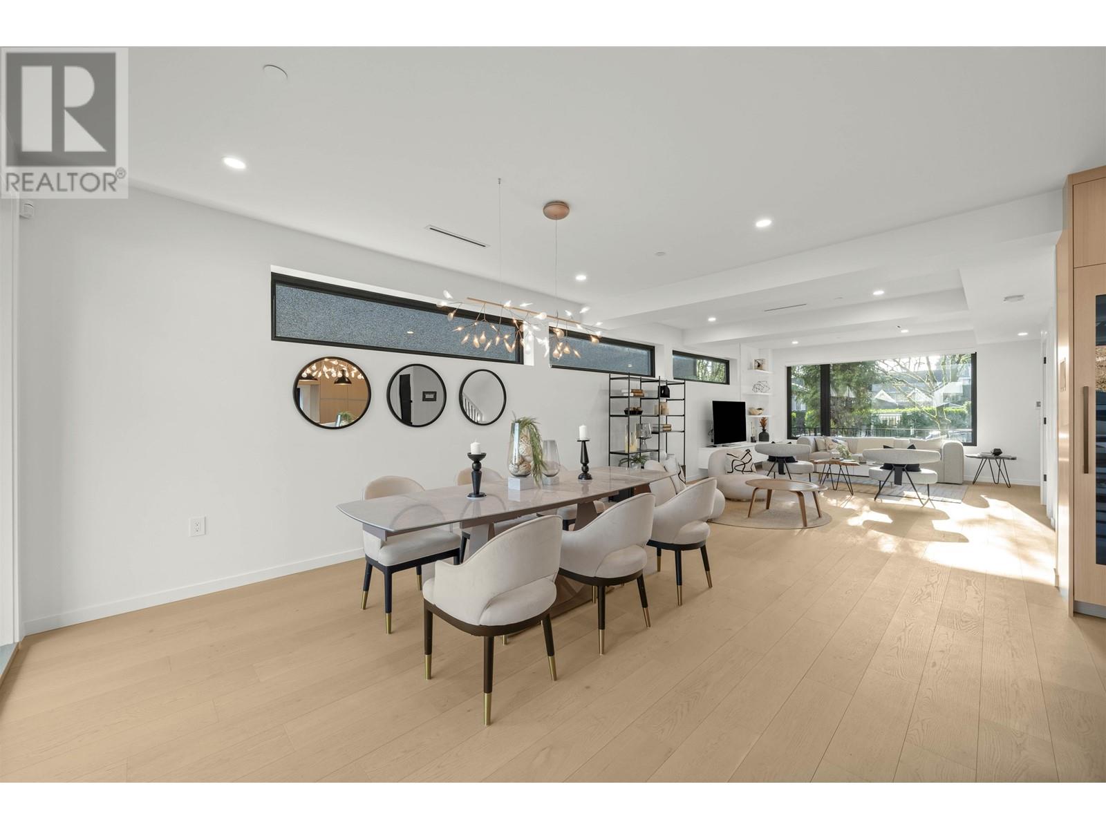 Listing Picture 9 of 40 : 3249 W 33RD AVENUE, Vancouver / 溫哥華 - 魯藝地產 Yvonne Lu Group - MLS Medallion Club Member