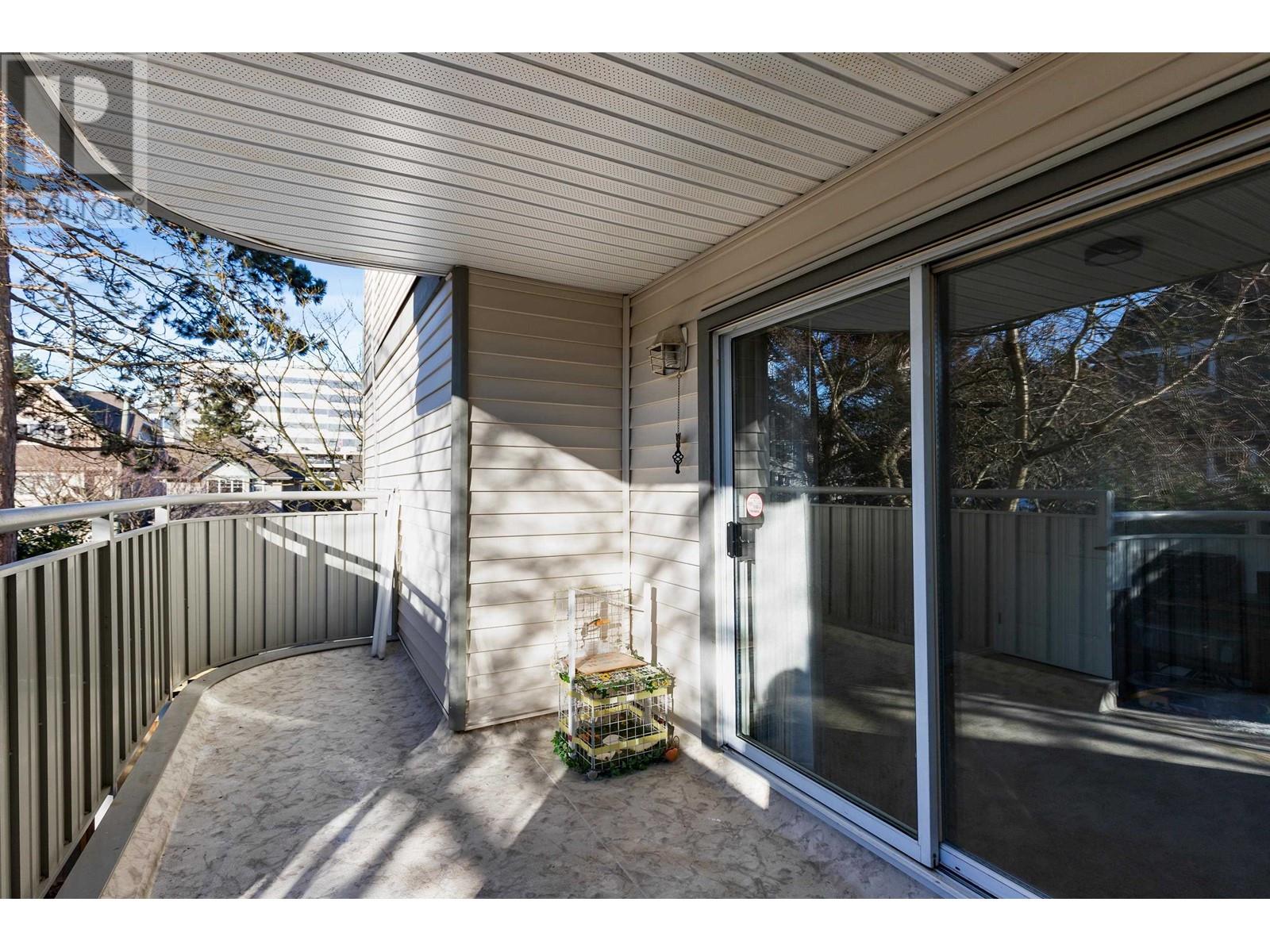 Listing Picture 29 of 38 : 103 8120 BENNETT ROAD, Richmond / 烈治文 - 魯藝地產 Yvonne Lu Group - MLS Medallion Club Member