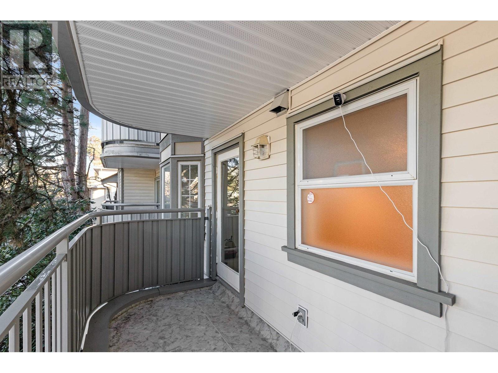 Listing Picture 27 of 38 : 103 8120 BENNETT ROAD, Richmond / 烈治文 - 魯藝地產 Yvonne Lu Group - MLS Medallion Club Member