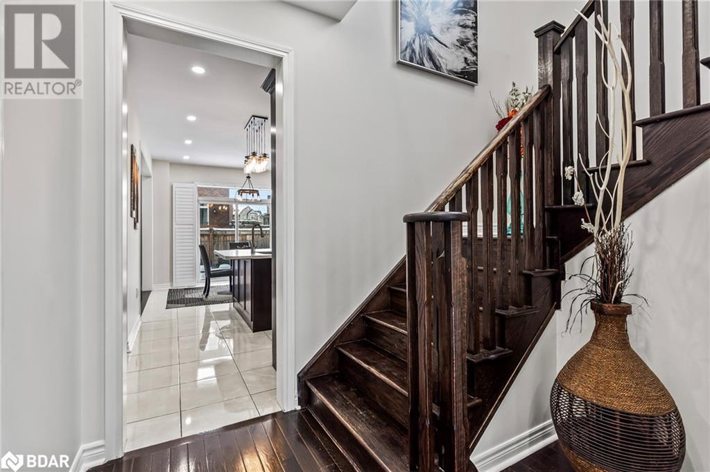 339 Sixteen Mile Drive, Oakville, Ontario  L6M 0Z5 - Photo 4 - 40698300