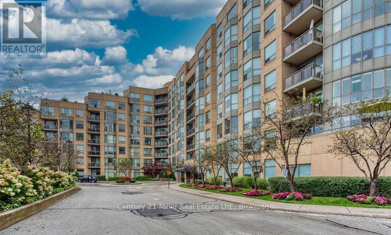 319 - 2511 Lakeshore Road W, Oakville, Ontario  L6L 6L9 - Photo 3 - W11970042