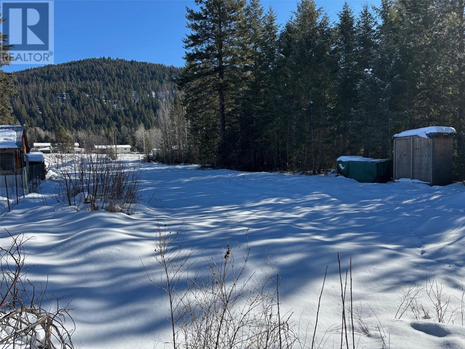 835 Boundary Creek Lane, Greenwood, British Columbia  V0H 1J0 - Photo 2 - 10335235
