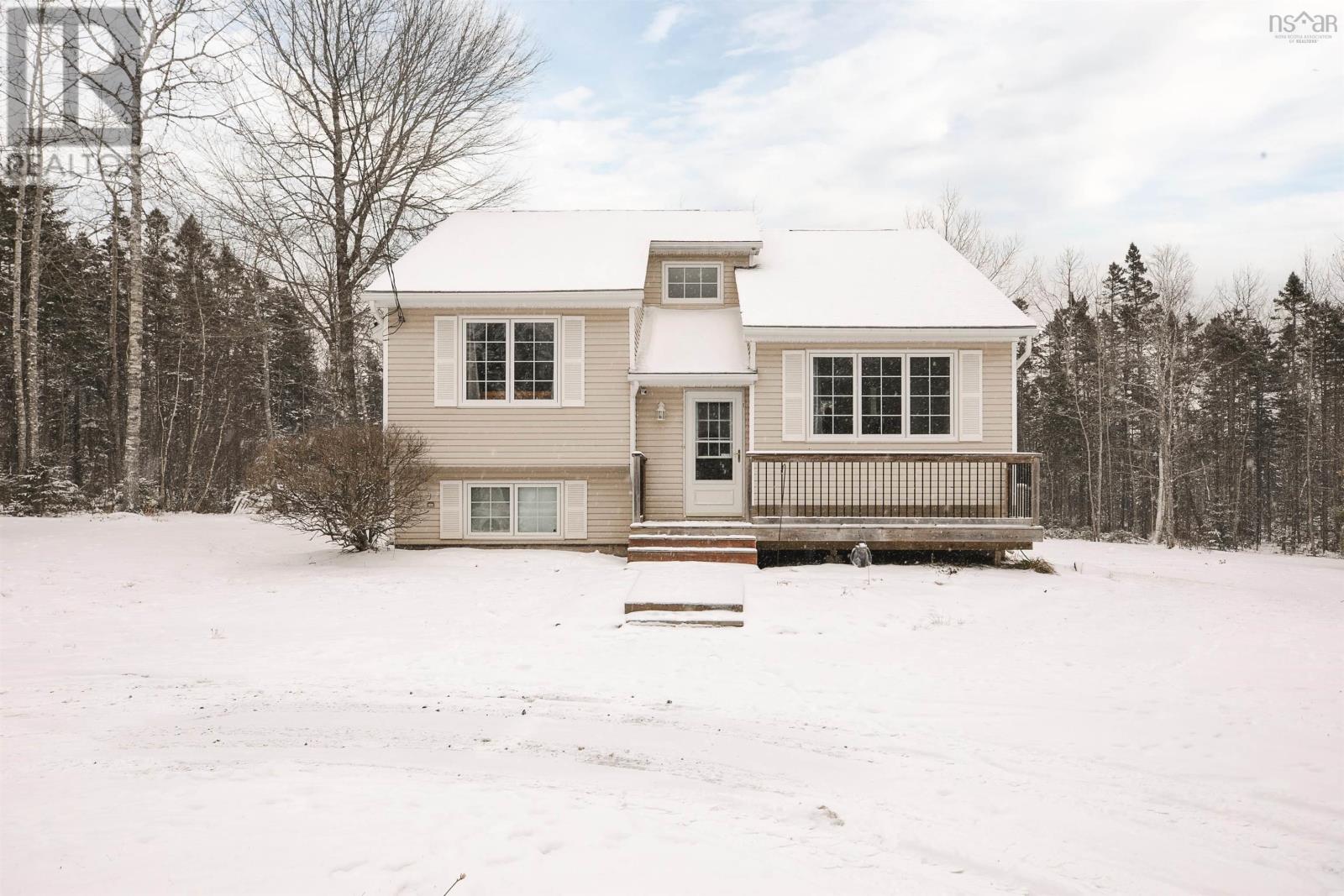212 Renfrew Road, enfield, Nova Scotia
