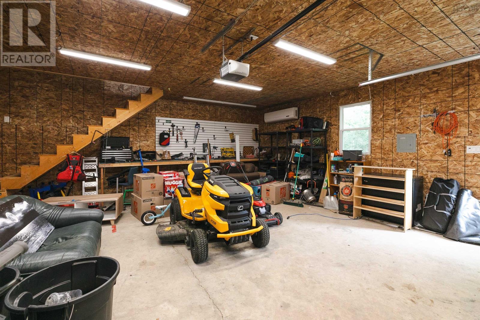 212 Renfrew Road, Enfield, Nova Scotia  B2T 1H8 - Photo 39 - 202502791