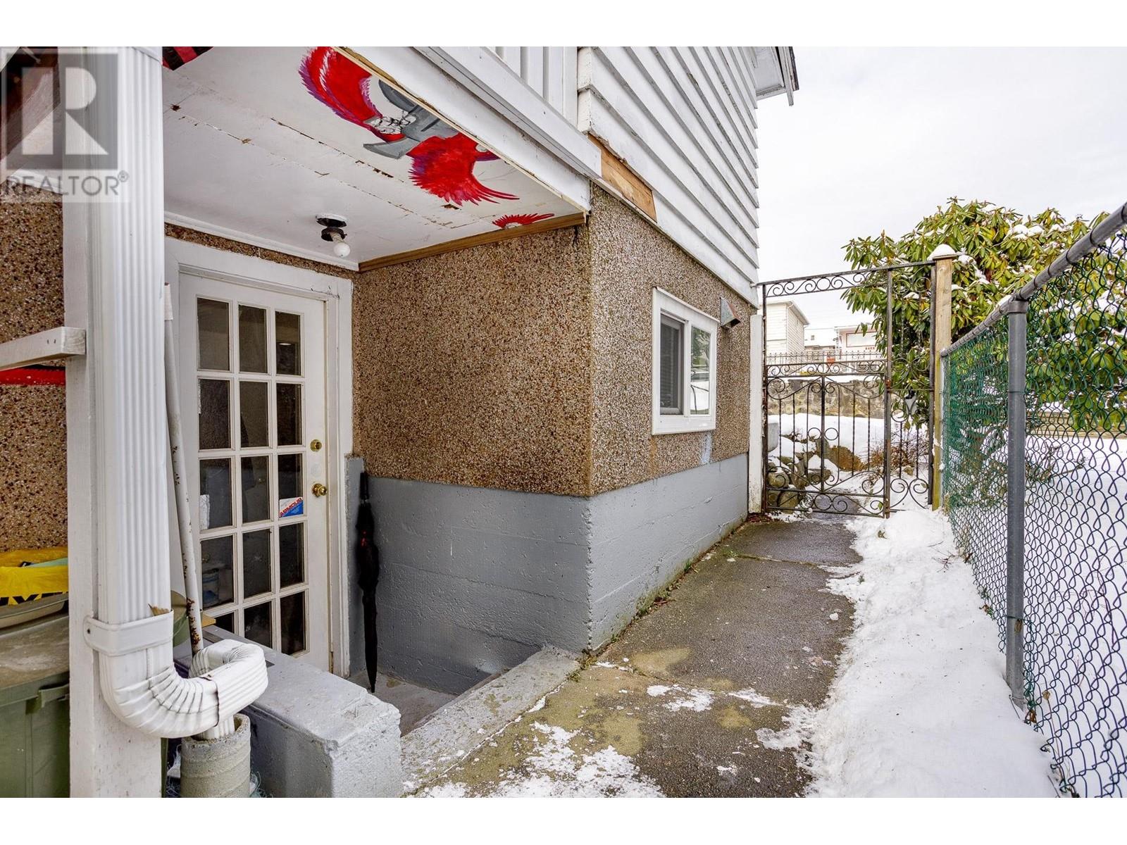 6430 Portland Street, Burnaby, British Columbia  V5E 1A2 - Photo 30 - R2964127